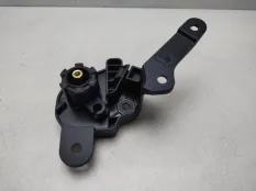Ручка открывания капота Geely Monjaro