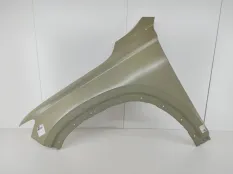 крыло Geely Monjaro