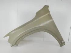 крыло Geely Monjaro