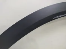 накладка крыла Geely Monjaro
