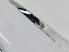 Накладка двери Geely Monjaro