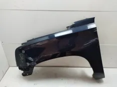 крыло GMC Yukon