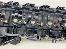 крышка клапанов BMW X5