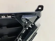 Решетка бампера Geely Tugella