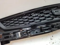 решетка радиатора Geely Tugella