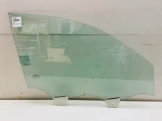 Стекло двери Geely Monjaro