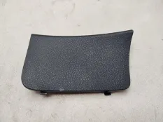 Заглушка обшивки багажника Volkswagen Touareg 2