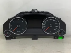 панель приборов Volkswagen Touareg 2