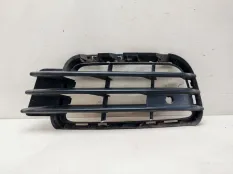 Решетка бампера Volkswagen Touareg 2