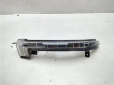 Поворотник в зеркало Volkswagen Touareg 2