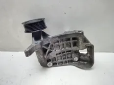 Кронштейн генератора Volkswagen Touareg 2