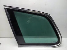 Форточка Volkswagen Touareg 2