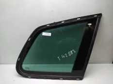 Форточка Volkswagen Touareg 2