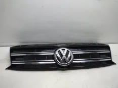 решетка радиатора Volkswagen Amarok