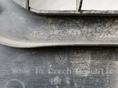 подкрылок Volkswagen Touareg 2