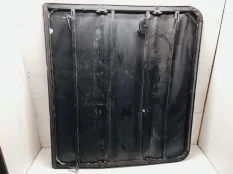 шторка багажника Volkswagen Amarok