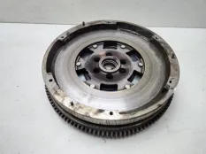 Маховик двухмассовый Volkswagen Amarok