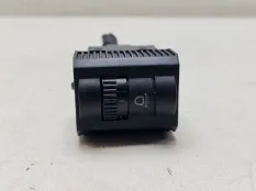 Кнопка корректора фар Volkswagen Amarok