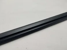 Уплотнитель стекла Jaecoo J8