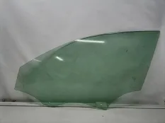 Стекло двери Mercedes A200