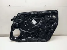 стеклоподъемник Mercedes A200