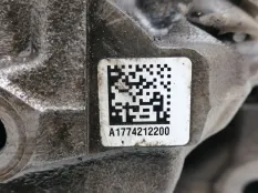 суппорт Mercedes A200