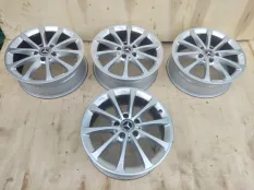 Диски литые Mercedes A200
