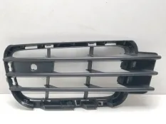 Решетка бампера Volkswagen Touareg 2