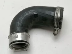 Патрубок интеркулера Volkswagen Touareg 2