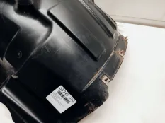 подкрылок Mercedes A200