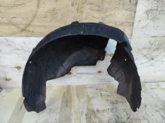 подкрылок Mercedes A200