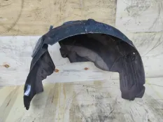 подкрылок Mercedes A200