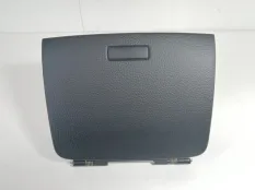 бардачок Volkswagen Touareg 2