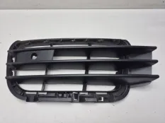 Решетка бампера Volkswagen Touareg 2