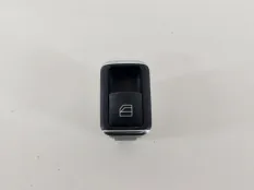 Кнопка стеклоподъёмника Mercedes CLA