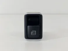 Кнопка стеклоподъёмника Mercedes CLA