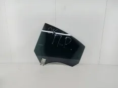 Стекло двери Mercedes CLA