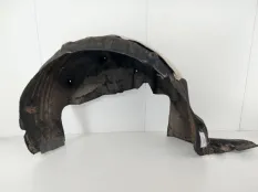 подкрылок Mercedes CLA