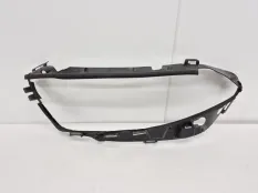 Уплотнитель фары Mercedes A180