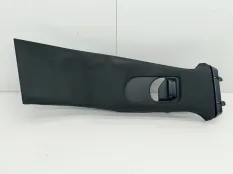 Обшивка стойки Mercedes CLA