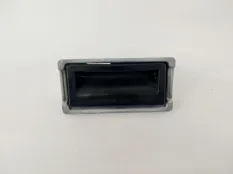 Кнопка открывания багажника Volkswagen Touareg 2