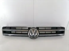 решетка радиатора Volkswagen Touareg 2