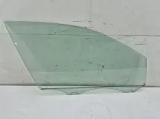 Стекло двери Volkswagen Touareg 2