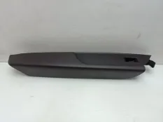 Подлокотник двери Volkswagen Touareg 2