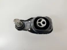 подушка двигателя Mercedes CLA