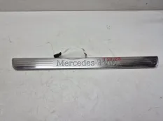 накладка на порог Mercedes CLA