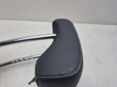 Подголовник Mercedes CLA