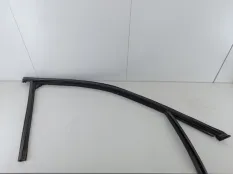 Направляющая стекла BMW X4