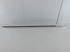 молдинг стекла Mercedes CLA