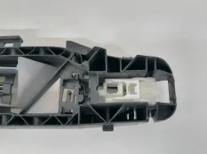 Кронштейн ручки Mercedes CLA